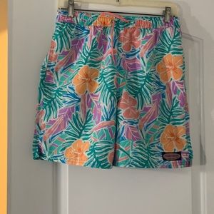 Boys Vineyard Vine swim trunks, size L/16